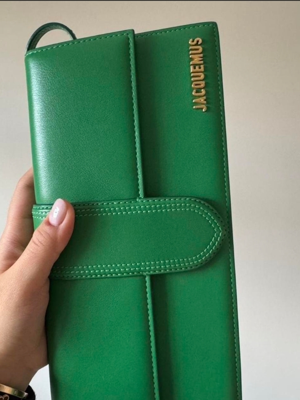 Jacquemus Green Shoulder Bag with Flap and Tab - Picture 3 of 10